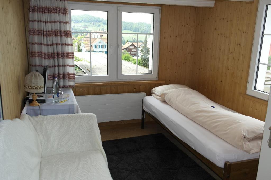 Gasthof Krone Wolfhalden Стая снимка